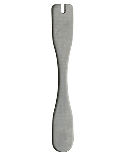 (11)